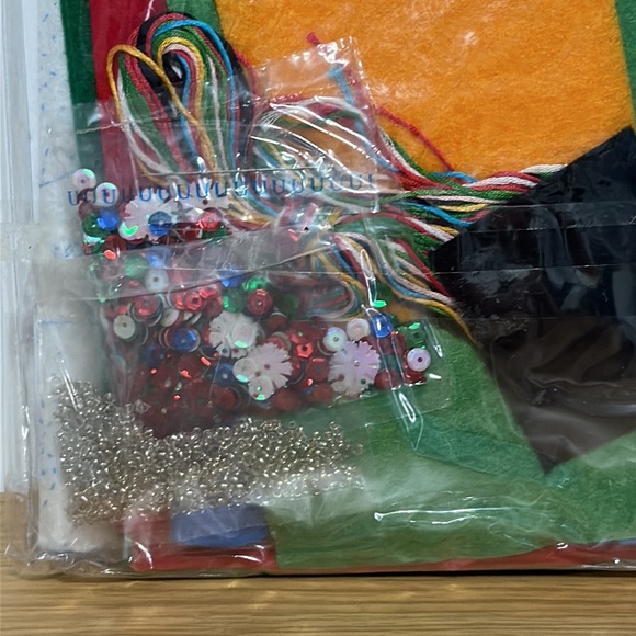 New Design Works Christmas Stocking kit “Snowman” - Picture 5 of 5